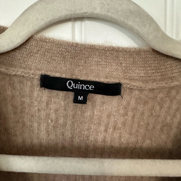 Quince oatmeal Women's cashmere fisherman sweater - Picture 4 of 9